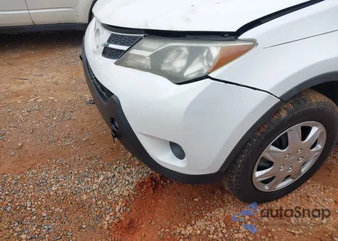 2015 Toyota Rav4 Le z USA, uszkodzony, nr VIN 2T3ZFREV9FW150059